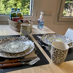 Appartement Superbe Studio Genève Tout équipé Douane De Moillesulaz, Gaillard